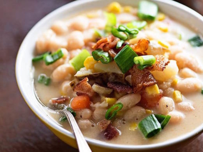 Sweet Corn and Bean Chowder