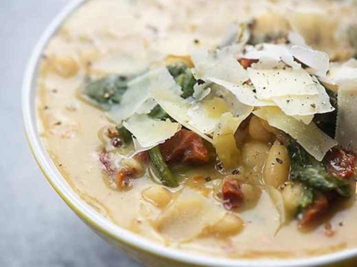 Tuscan White Bean Soup