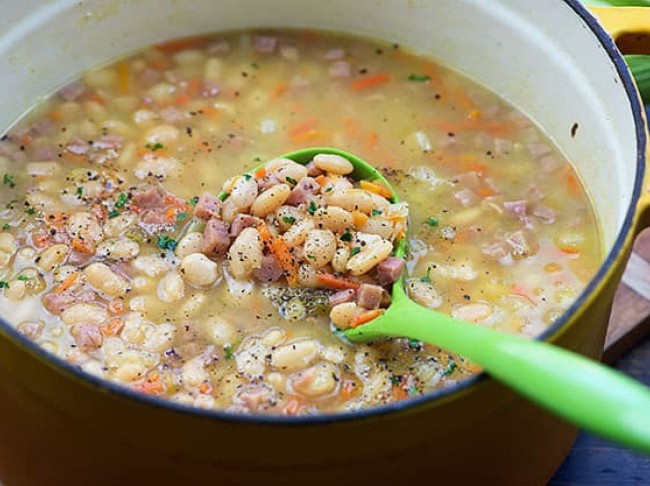 White Bean and Ham Soup