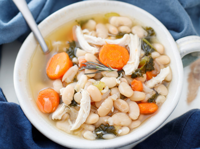 Instant Pot White Bean Chicken Soup
