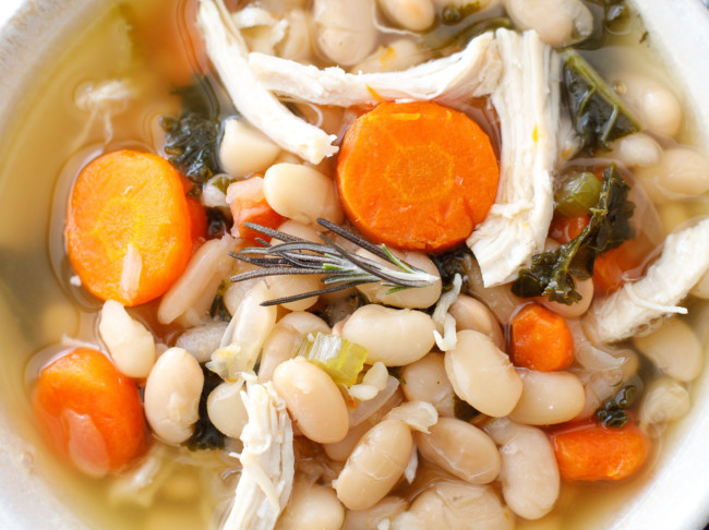 Instant Pot White Bean Chicken Soup