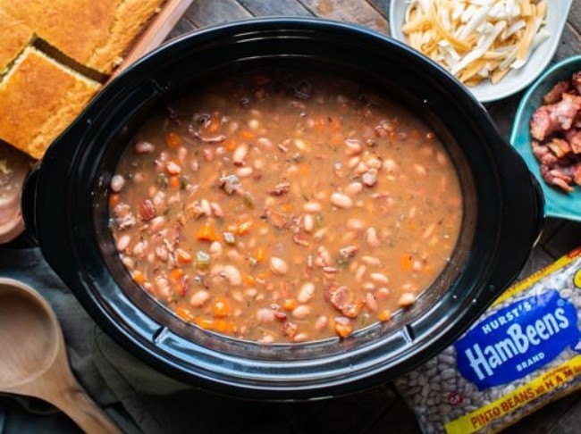 Slow Cooker Pinto Beans with Bacon