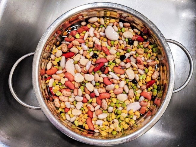 Cajun 15 BEAN SOUP with Sausage, Chicken, and Bacon